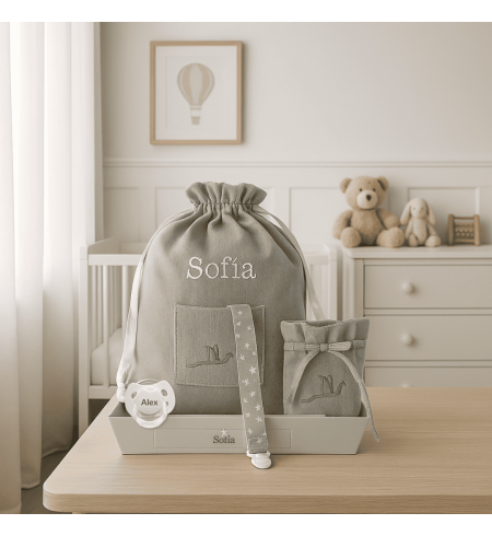 Pack Schnuller mit personalisiertem Schnullerhalter, Schnullertasche und Kindergartentasche