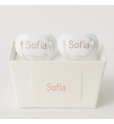 Packung mit 2 personalisierten Schnullern und Bärenplüsch