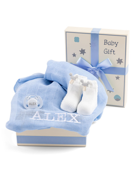 Geschenkbox mit Mulltuch, Schnuller & Socken – Neugeborenenset