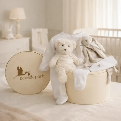 Serenity Babygeschenk Essenziell | Natürlich, Elegant & Personalisiert – Bebedeparis.com 2