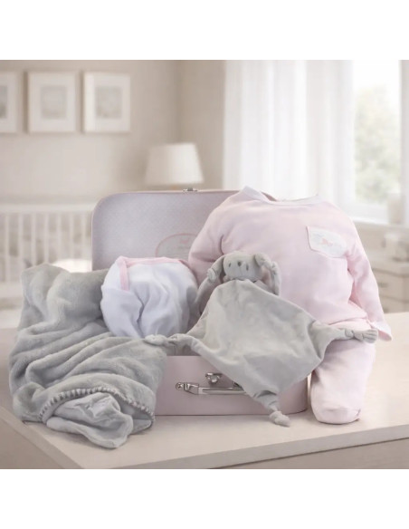Geschenkbox: personalisierte Decke, Schlafanzug & Body | Perfektes Babygeschenk
