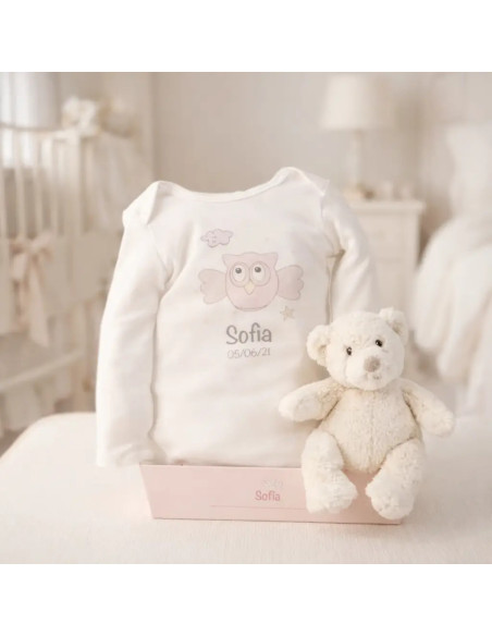 Teddybär und personalisierter Body mit dem Namen des Babys