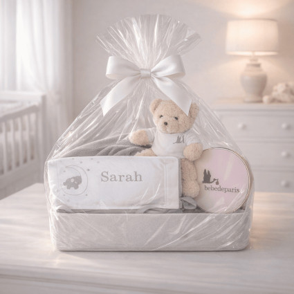 Personalisierte Baby Geschenkset mit Kissen | Einzigartiges Neugeborenen Geschenk – Bebedeparis.com